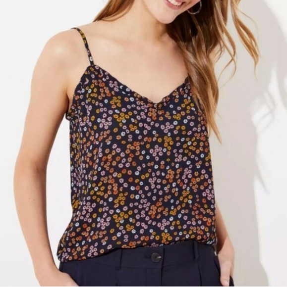 Like New LOFT Tank, Blue, Daisies,Slight Ruffle Edges, XXLP, Worn Twice! - Picture 1 of 8